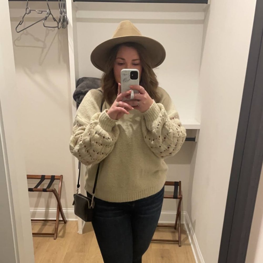 Meet your Posher, Abby
